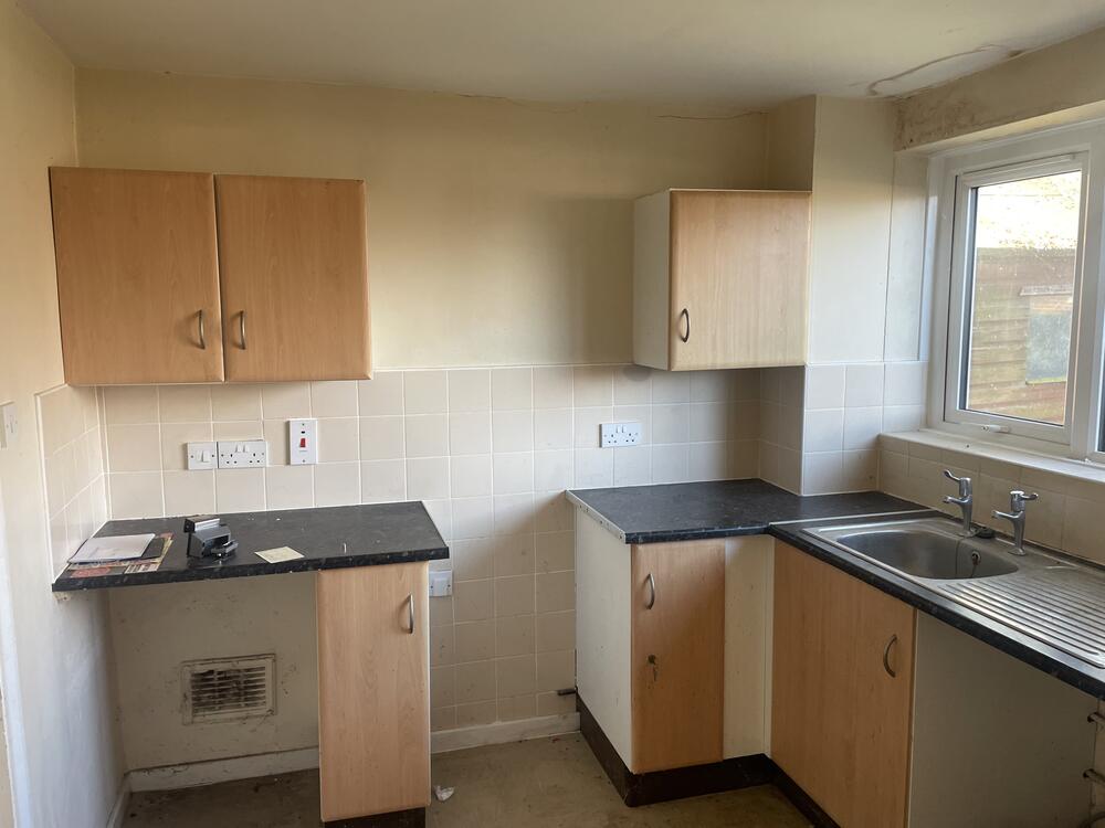 100 Pool Meadow, Hadley, Telford, Shropshire TF1 5RP