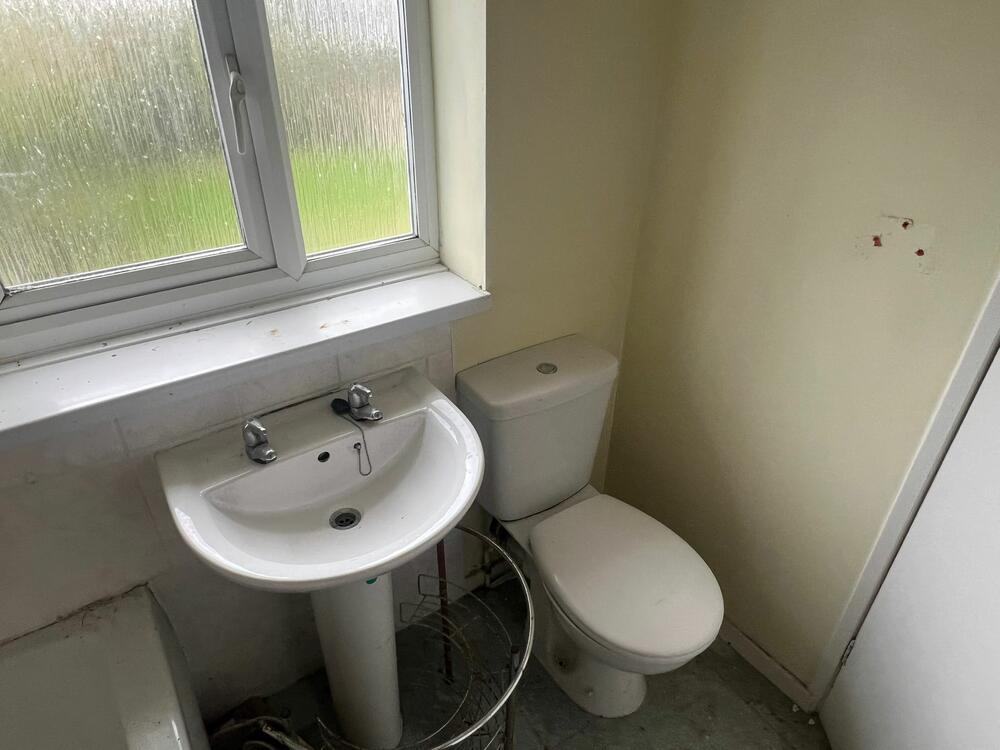 71 Field Crescent, Sundorne, Shrewsbury, Shropshire SY1 4PG