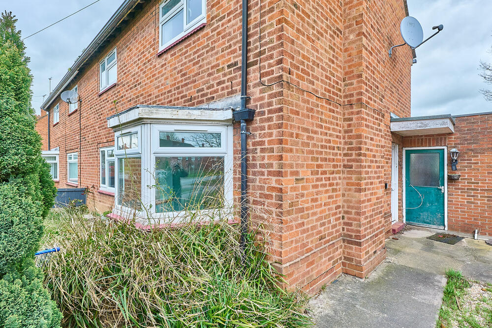 71 Field Crescent, Sundorne, Shrewsbury, Shropshire SY1 4PG