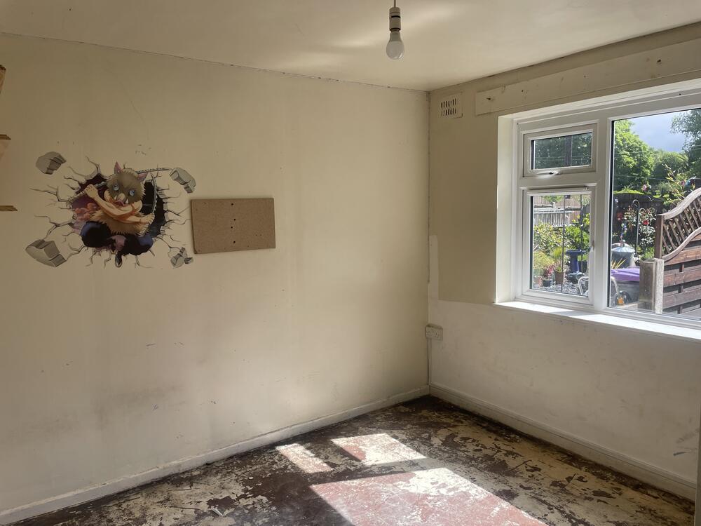 25 Castle Road, Dawley, Telford, Shropshire TF4 3EY
