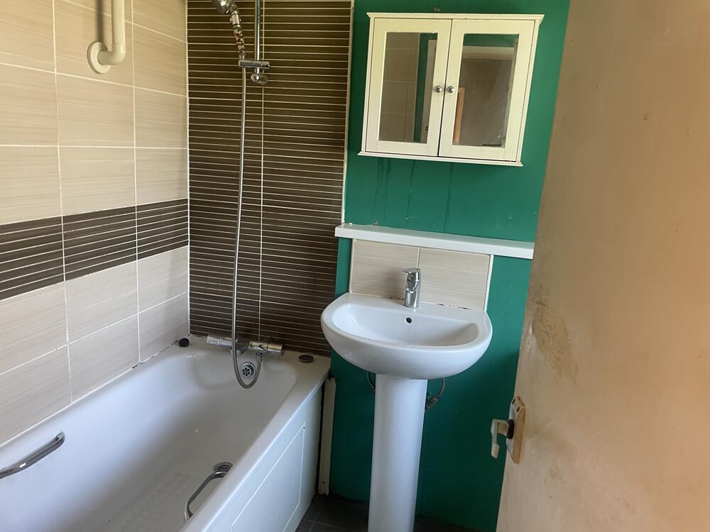 21 Oak Avenue, Great Wyrley, Walsall, Staffordshire WS6 6HW