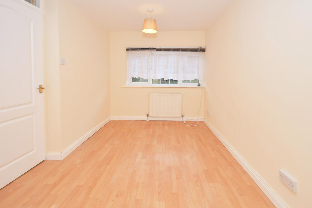 68 Honeywall, Penkhull, Stoke-On-Trent, Staffordshire ST4 7HX