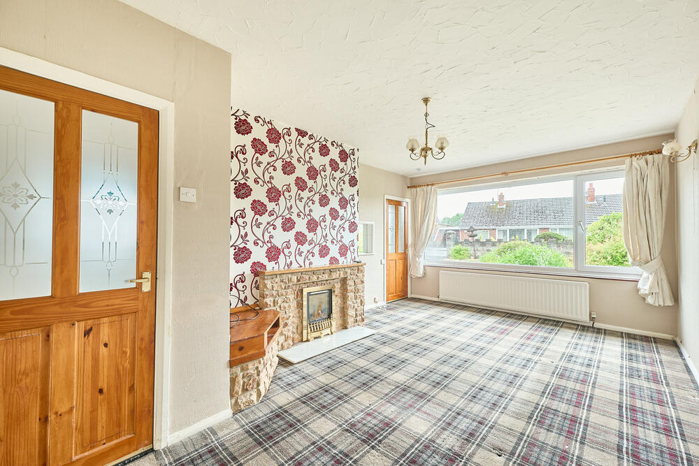 13 Oulton Road, Cheadle, Stoke-On-Trent, Staffordshire ST10 1DB
