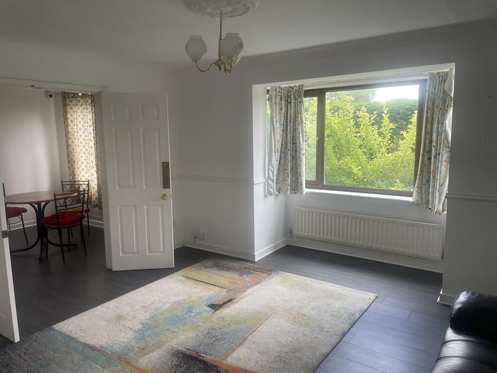 Photo of 1A Priorslee Rd, St George's, Telford TF2 9EA